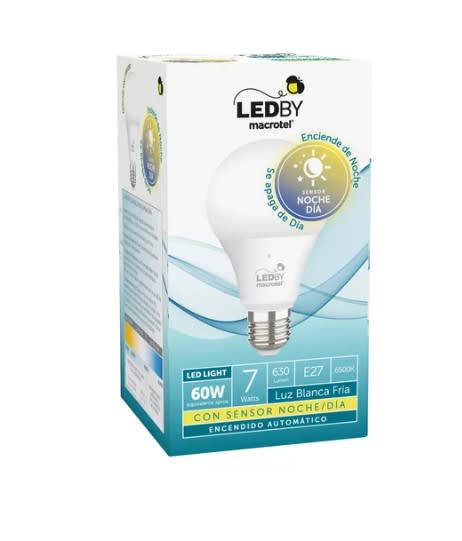 AMPOLLETA LED CON SENSOR DIA/NOCHE2