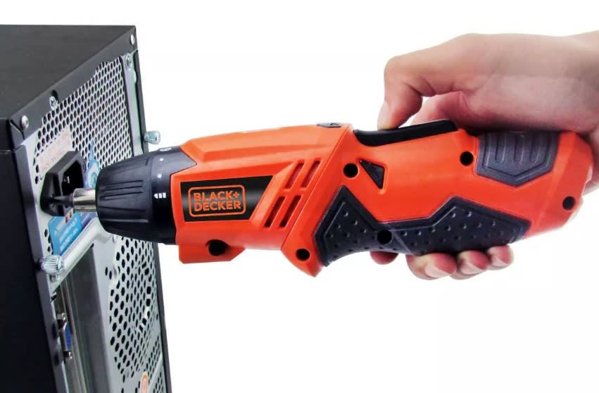 ATORNILLADOR INALAMBRICO 4.8V NI-CAD BLACK&DECKER2