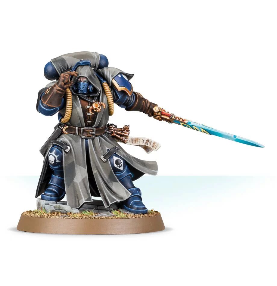 PRIMARIS LIBRARIAN IN PHOBOS ARMOUR1