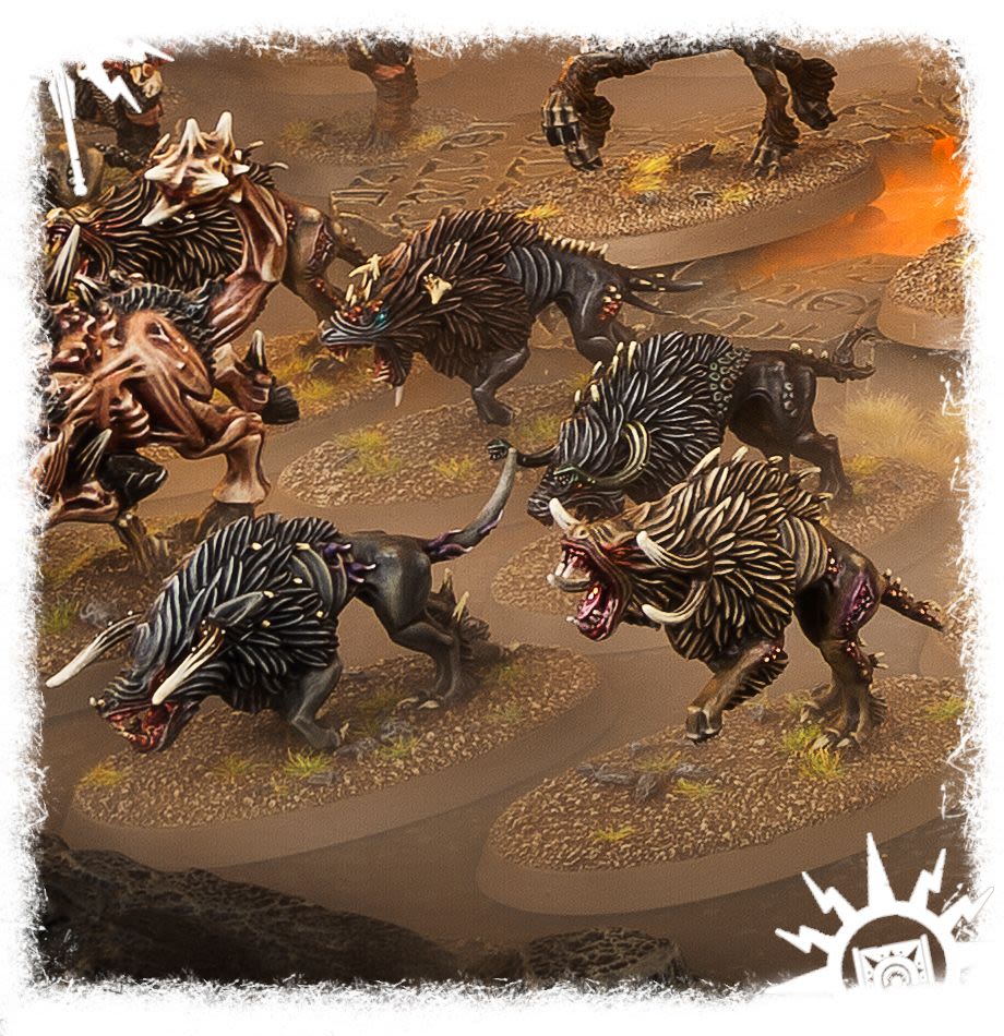 MONSTERS OF CHCHAOS WARHOUNDS4