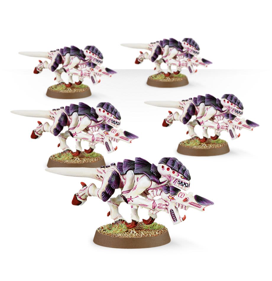 EASY-TO-BUILD TYRANID TERMAGANTS1