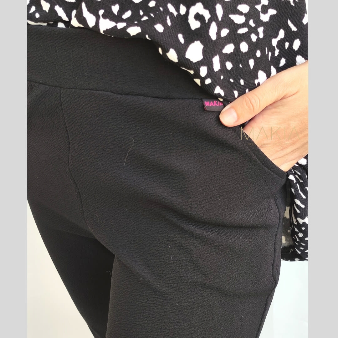 JOGGER-ROMA-NEGRO-TELA-SOFIA | Tienda MAKIA