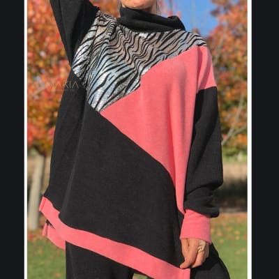 SWEATER-LAURA-CUELLOBOTE-CEBRA SWEATER-LAURA-CUELLOBOTE-CEBRA