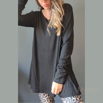 POLERA-LUNA-22-CANUTON-NEGRO POLERA-LUNA-22-CANUTON-NEGRO