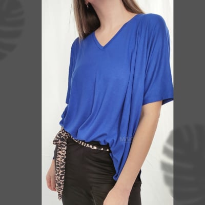 POLERA-ROMI-MC-V-AZUL POLERA-ROMI-MC-V-AZUL
