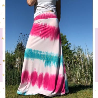 Falda clara tie dye fucsia Falda clara tie dye fucsia