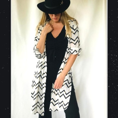 KIMONO BLANCO GRECA NEGRA KIMONO BLANCO GRECA NEGRA