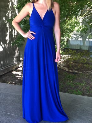 VESTIDONUDOAZULREY VESTIDONUDOAZULREY