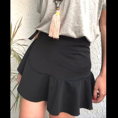 FALDA-ENVOLVENTE-SKUBA-NEGRA FALDA-ENVOLVENTE-SKUBA-NEGRA