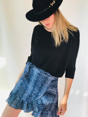 FALDA-ENVOLVENTE-PRINT05 FALDA-ENVOLVENTE-PRINT05