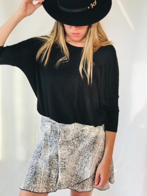 FALDA-ENVOLVENTE-PRINT04 FALDA-ENVOLVENTE-PRINT04