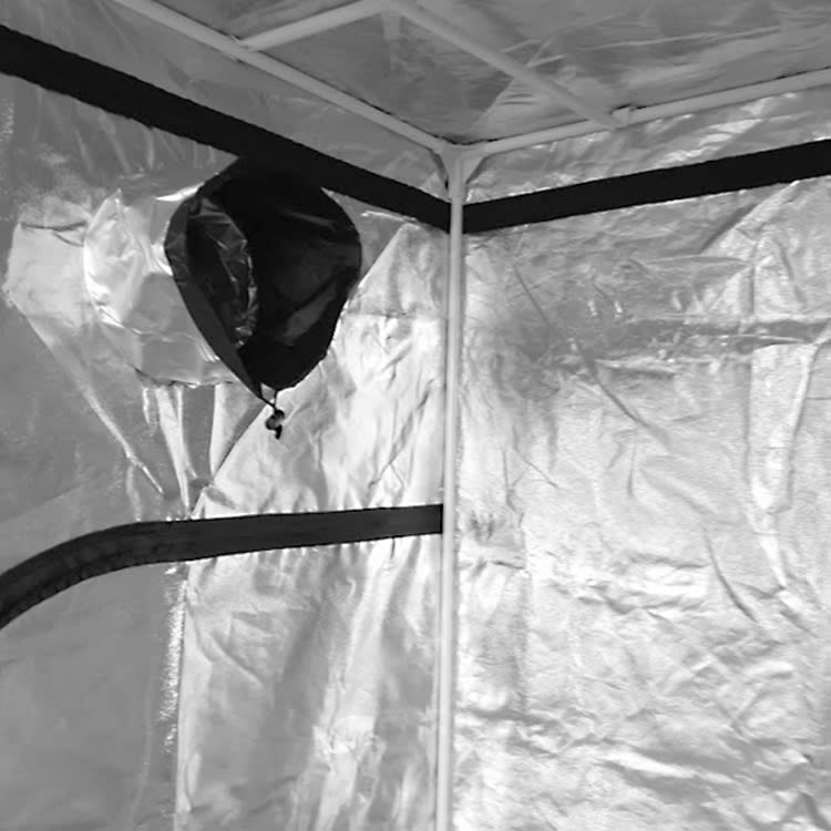 60 x 60 x 160 cms. | Negra | 600D | Helios Corporate4