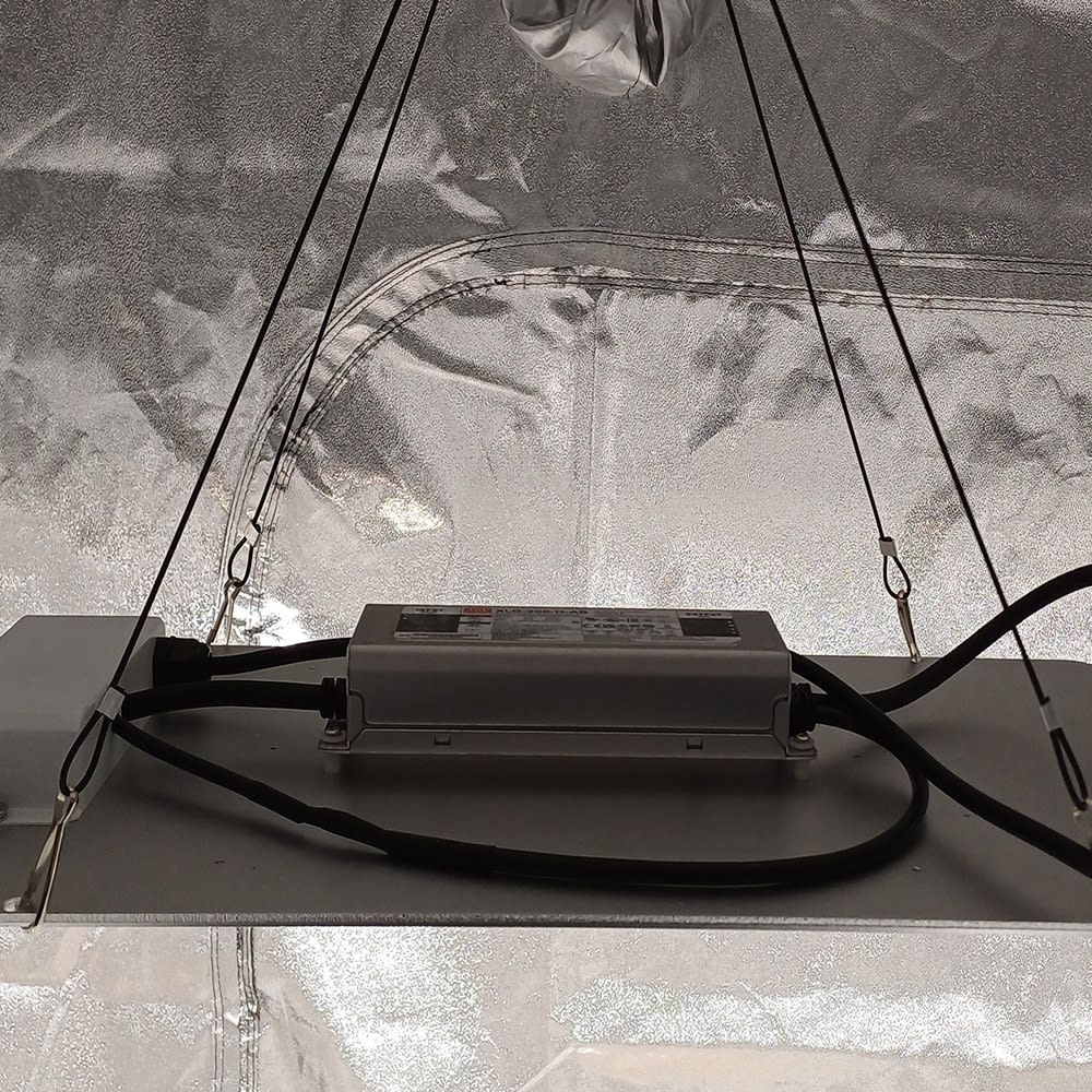 Quantum Board Slim Sun | 200W | Helios Corporate8