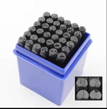 CINCEL DE LETRAS 36 PCS #8 CAJA AZUL1