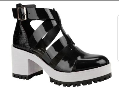 Zapato Sandalia Charol Negro T1322 0003 Zapato Sandalia Charol Negro T1322 0003