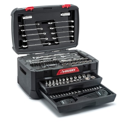 SET DE HERRAMIENTAS 230 PIEZAS MOD 578606 HUSKY1