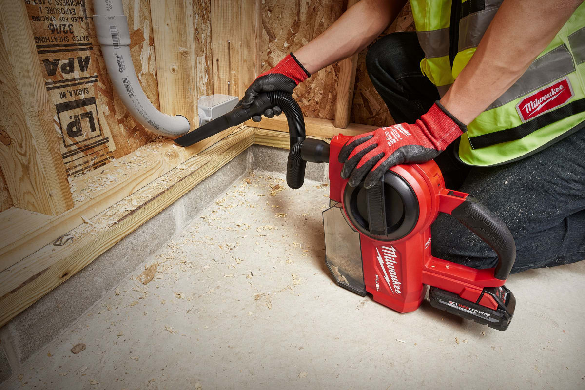 ASPIRADORA INALÁMBRICA COMPACTA M18 FUEL MILWAUKEE 0940-2010