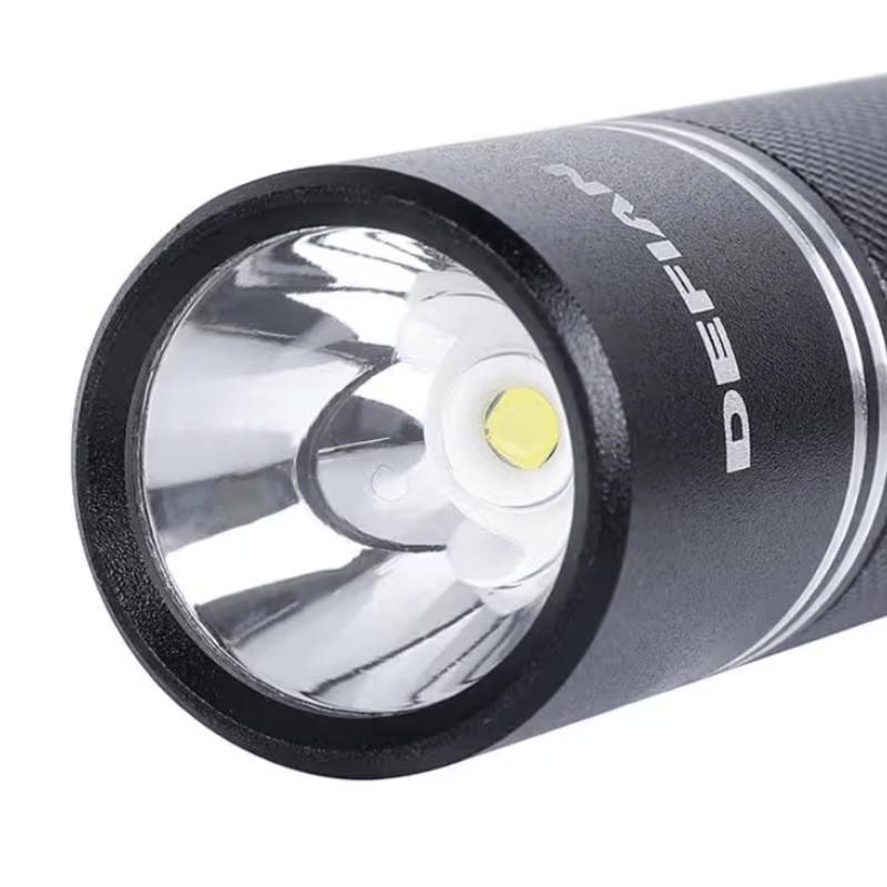 PACK 3 LINTERNAS DE ALUMINIO 225 LUMENS DEFIANT 10095798555
