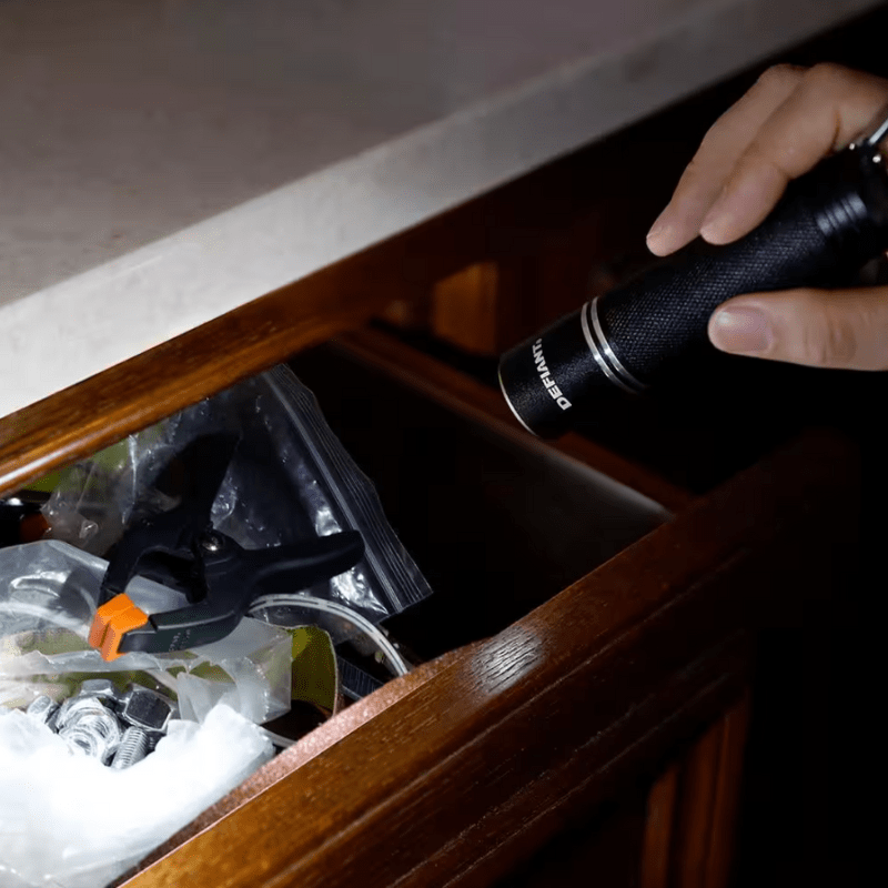 PACK 3 LINTERNAS DE ALUMINIO 225 LUMENS DEFIANT 10095798558