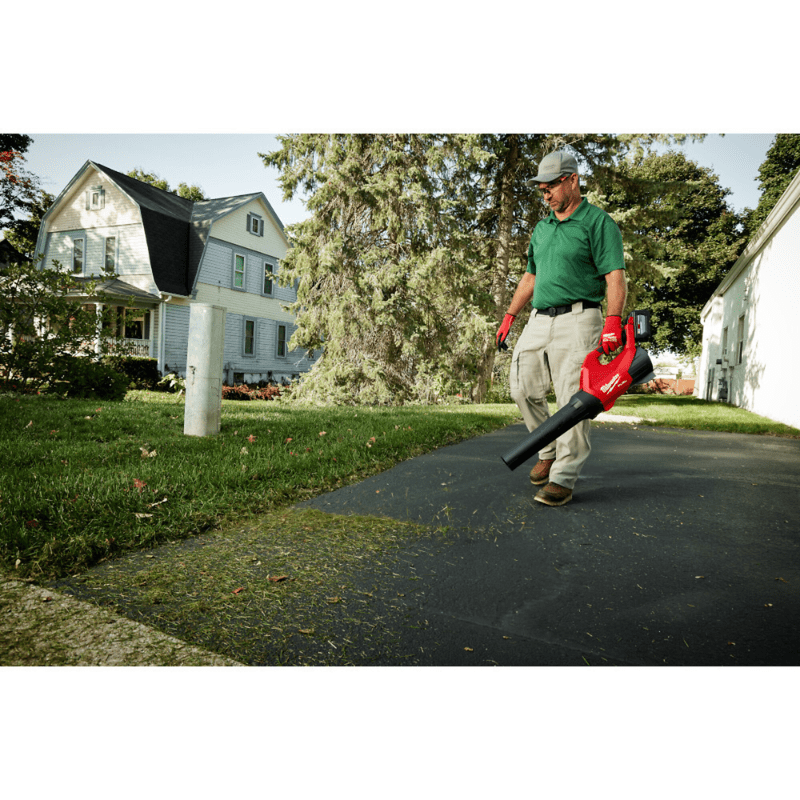 KIT MOTOSIERRA + SOPLADOR + BAT 12 AH FUEL M18 MILWAUKEE 2727-21HDB10