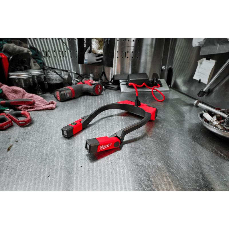 LINTERNA DE CUELLO DE 400 LM USB MILWAUKEE 2117-217