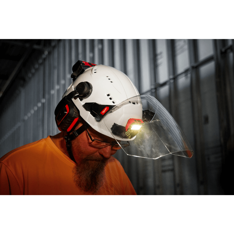LINTERNA PARA CASCO 600L USB MILWAUKEE 2118-217