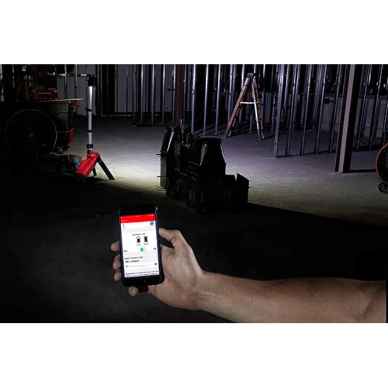 TORRE DE ILUMINACION ROCKET DE BATERIA DOBLE M18 MILWAUKEE 2120-209