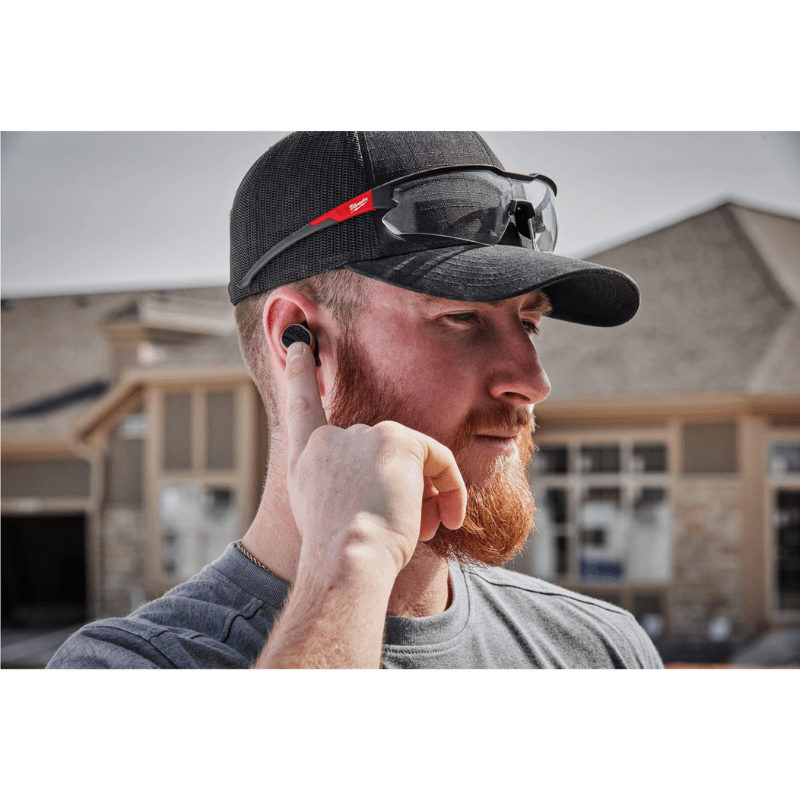 AUDIFONOS DE OBRA USB BLUETOOTH MILWAUKEE 2191-219