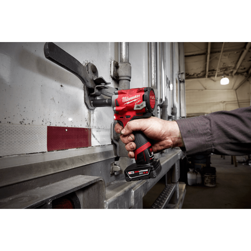 KIT LLAVE DE IMPACTO CORTA DE 1/2