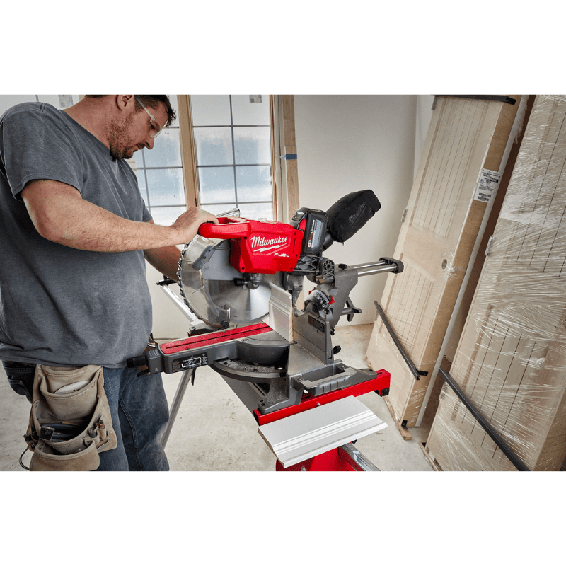 SIERRA INGLETEADORA 12