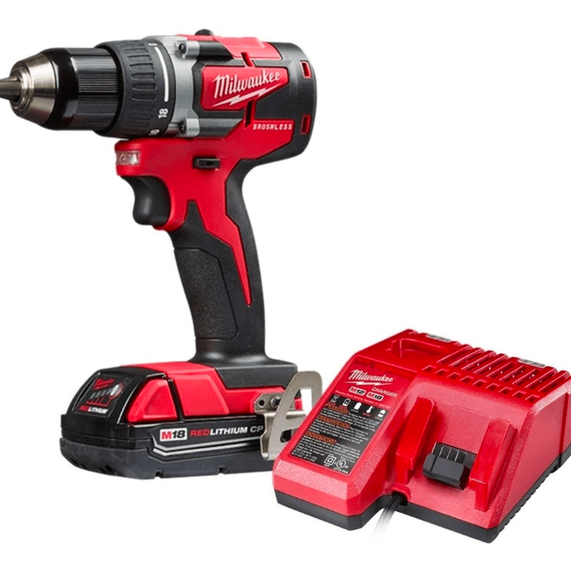 KIT TALADRO DESTORNILLADOR M18 Y PACKOUT MILWAUKEE 2802-159CPO3
