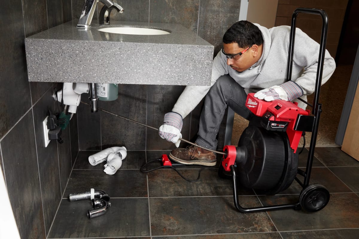 DESTAPADOR DE DESAGUES MILWAUKEE 2817A-216