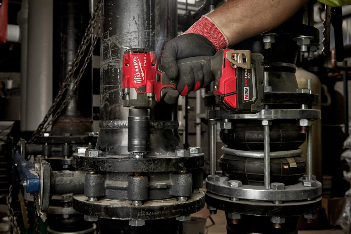 LLAVE DE IMPACTO COMPACTA M18 FUEL 1/2