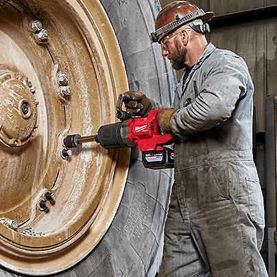 LLAVE IMPACTO DE ALTO TORQUE 1IN  MILWAUKEE LARGO 2869-204