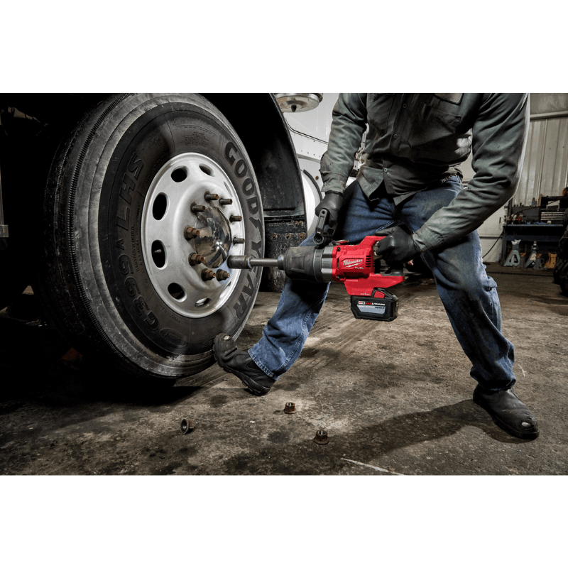 KIT LLAVE DE IMPACTO DE ALTO TORQUE C/ MANGO D 1” LARGA M18 FUEL MILWAUKEE 2869-22HDFORGE5