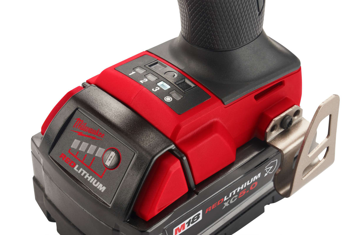 SET LLAVE DE IMPACTO 1/2 M18 FUEL MILWAUKEE 2962-225