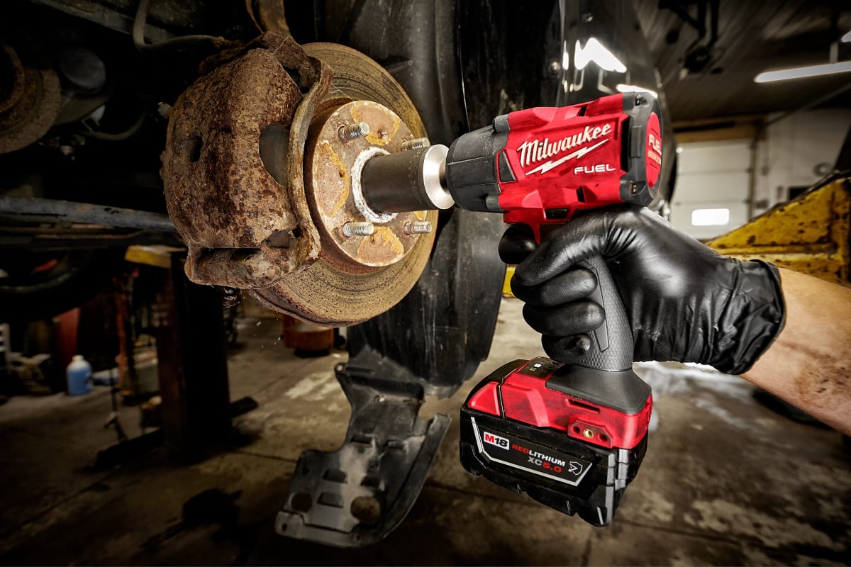 LLAVE DE IMPACTO 1/2 M18 FUEL MILWAUKEE 2962P-206