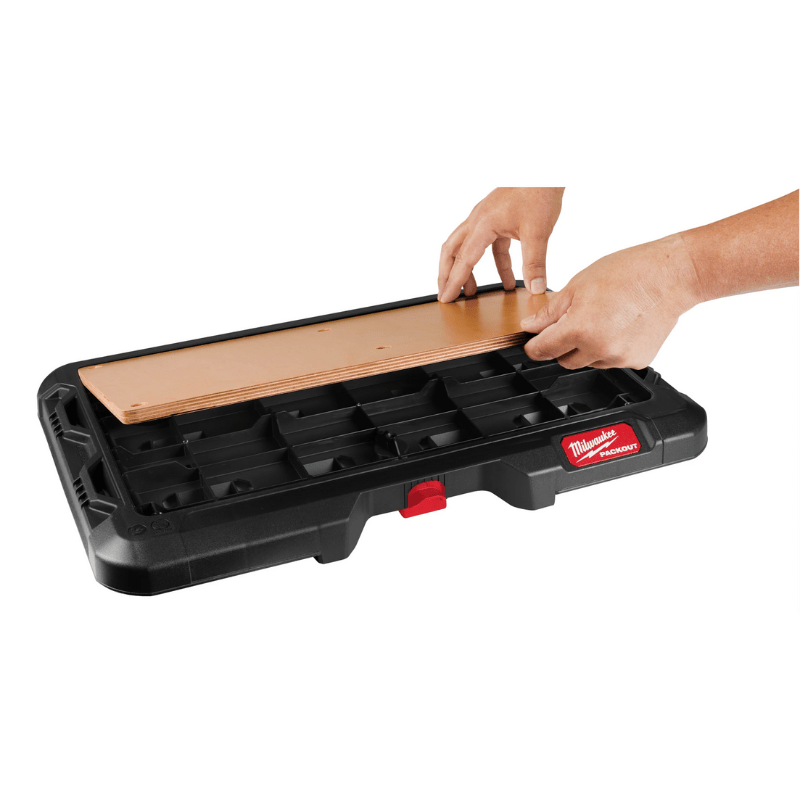 ENCIMERA DE TRABAJO PACKOUT MILWAUKEE 48-22-84883