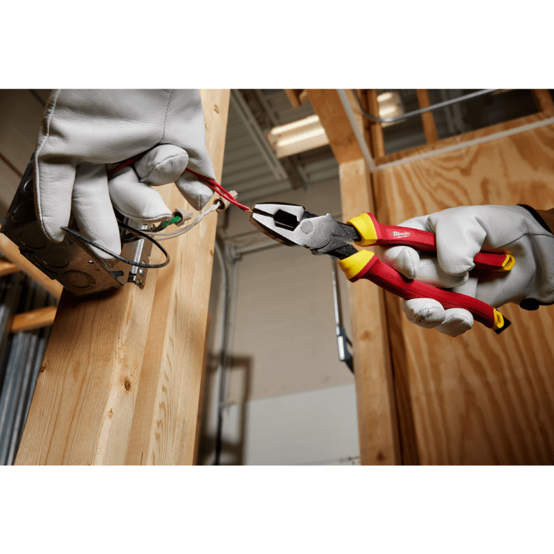 SET 5 HERRAMIENTAS AISLADAS 1000V MILWAUKEE 48-22-22158