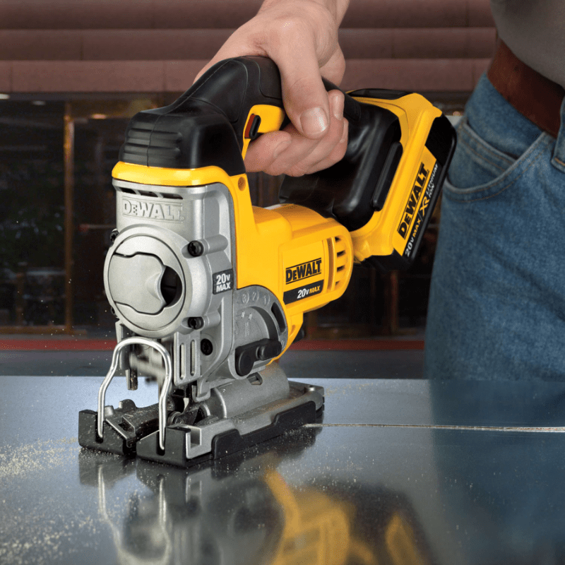 SIERRA CALADORA 20V DEWALT DCS331B3