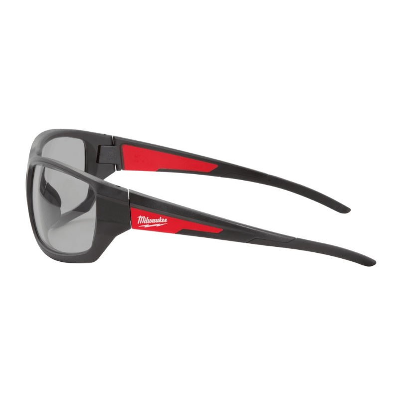 GAFAS DE SEGURIDAD OSCURAS ALTO RENDIMIENTO MILWAUKEE 48-73-21253