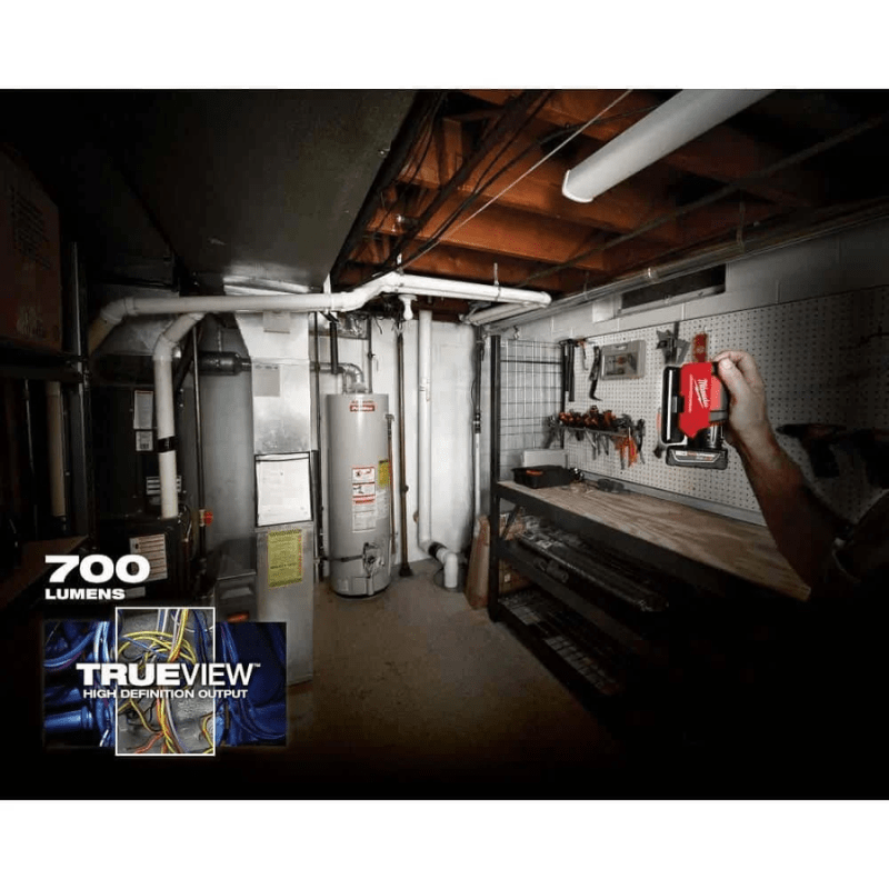 KIT LUZ CUELLO RECARGABLE CON LINTERNA IMANTADA MILWAUKEE 2367-21NECK4