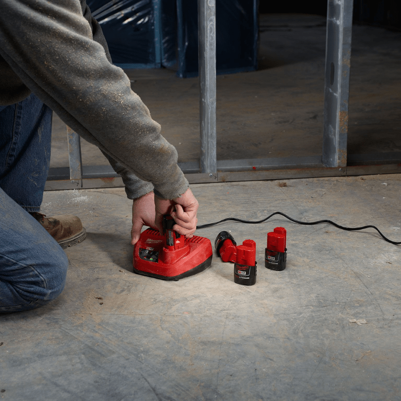 CARGADOR M12 MILWAUKEE 48-59-24014