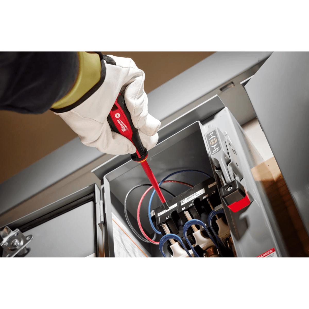 SET 5 HERRAMIENTAS AISLADAS 1000V MILWAUKEE 48-22-22157