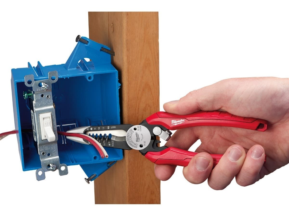 ALICATE 6 EN 1 ELECTRICISTA MILWAUKEE 48-22-30795