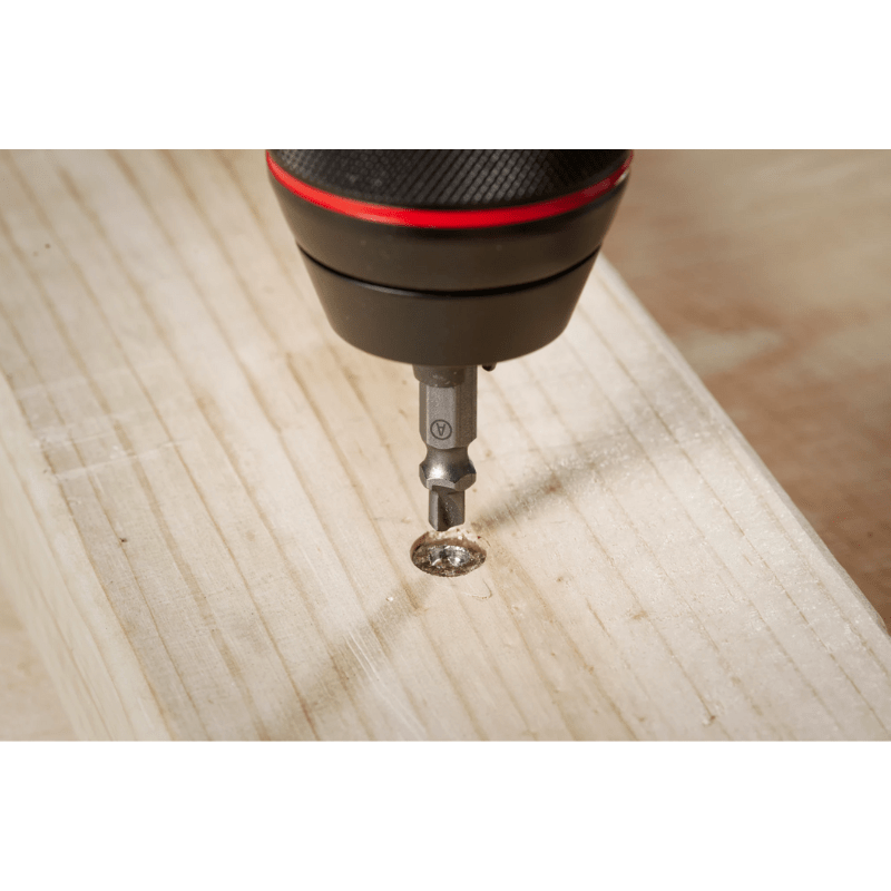 SET DE EXTRACTOR DE TORNILLOS DE ACERO M2 4PCS MILWAUKEE 49-57-90014