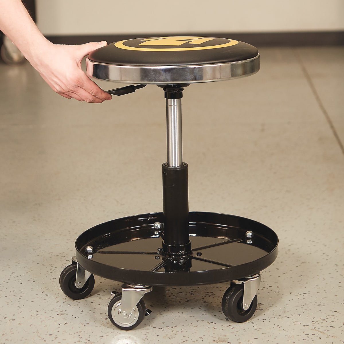 SILLA TALLER AJUSTABLE CROMADA NT 529682