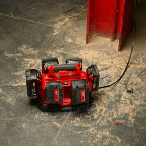 ESTACION DE CARGA RAPIDA MILWAUKEE 48-59-18064