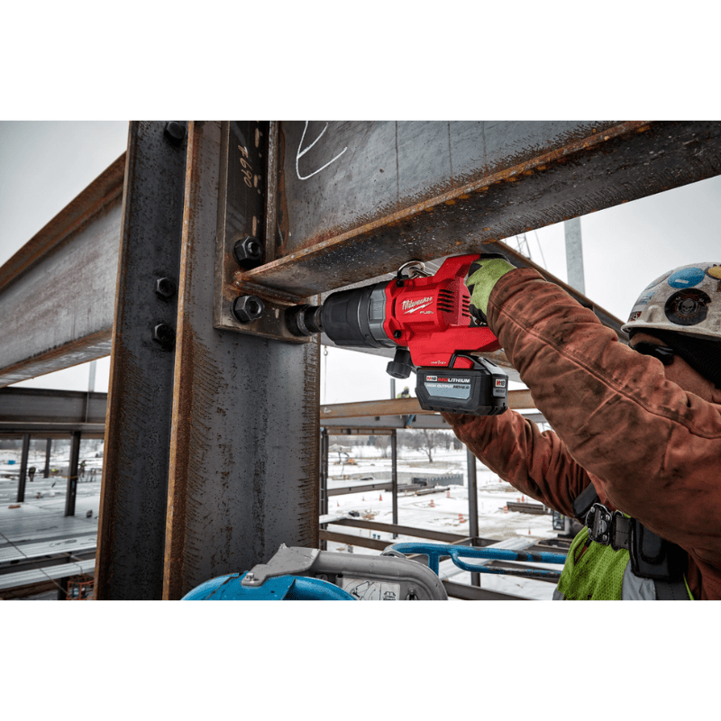LLAVE DE IMPACTO DE ALTO TORQUE CON MANGOEN D M18 FUEL DE 1