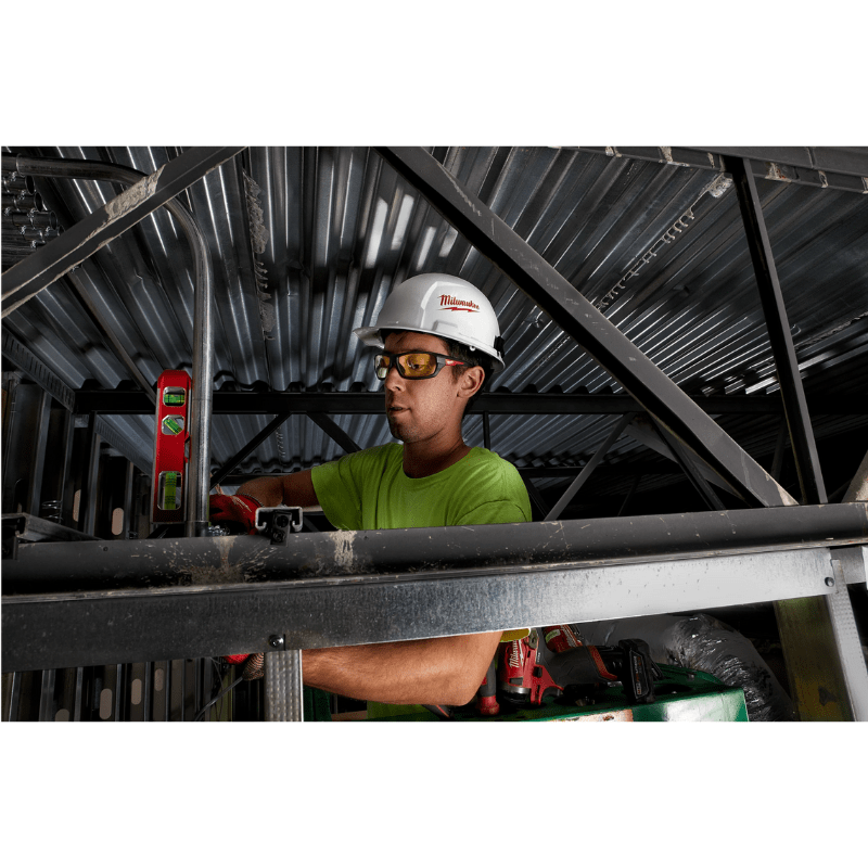 GAFAS DE SEGURIDAD AMARILLOS ALTO RENDIMIENTO MILWAUKEE 48-73-21206